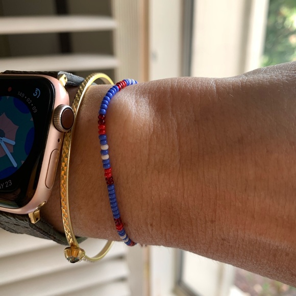 Hand Beaded Bracelet - Picture 5 of 5